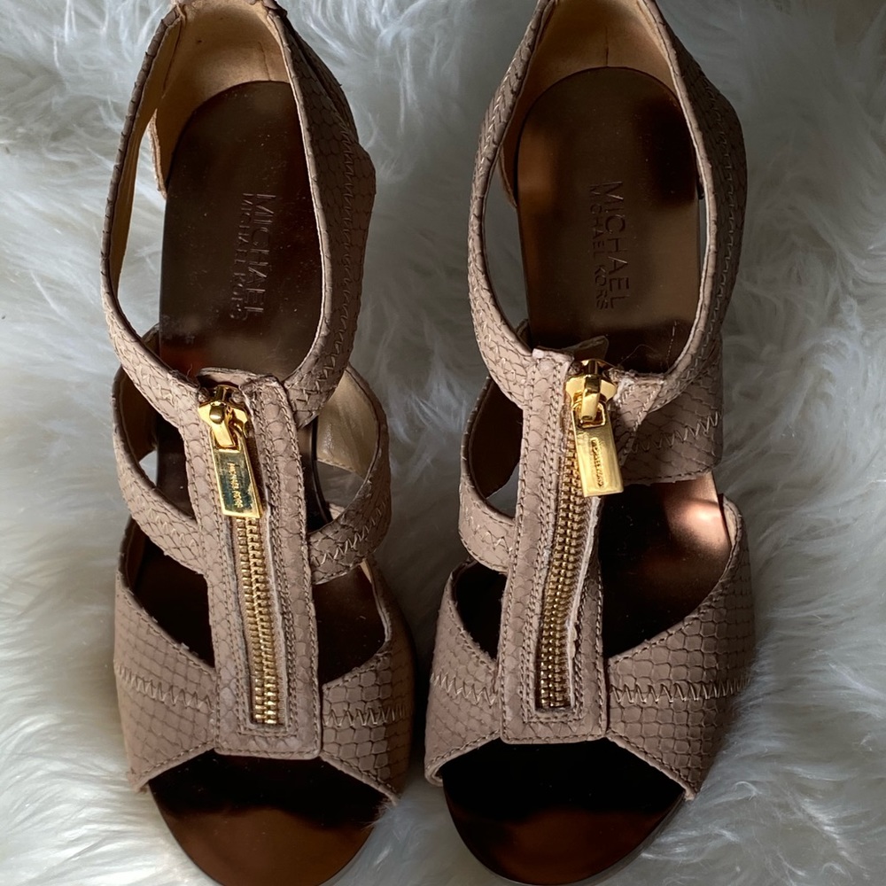 Michael Kors sandals size 6